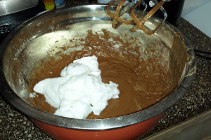 chocolate chiffon cake (4)